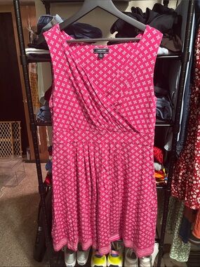Lands' End Pink Sleeveless Fit & Flare Dress with White Geo Print